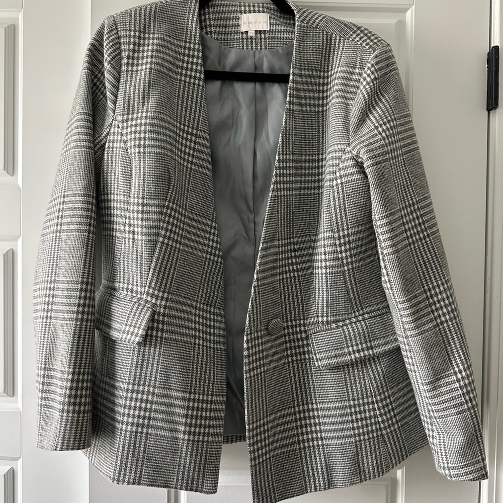 Entro Gray Structured Blazer Medium-Weight Suit Jacket